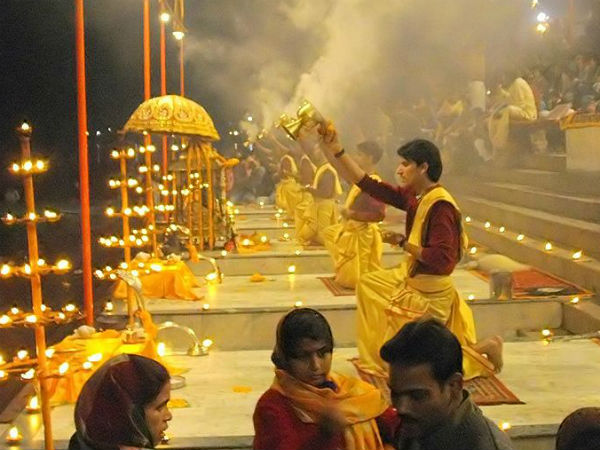  ప్రార్థనా స్థలంగా మార్చారు