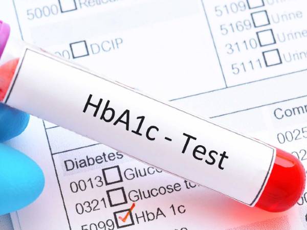  డయాబెటిక్ రోగిలో HbA1c. ఎందుకు మానిటర్ చేయాలి?