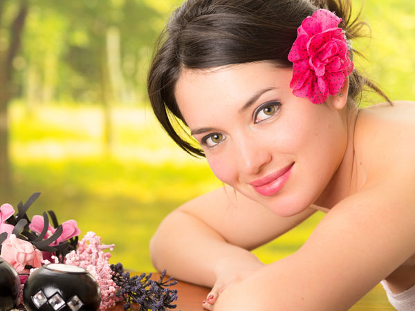 How lemon balm helps in getting glowing skin in Telugu How lemon balm helps in getting glowing skin in Telugu