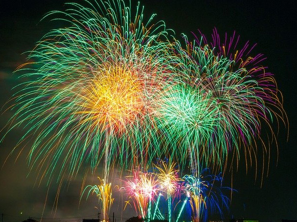 ఏ దేశం ముందుగా కొత్త సంవత్సరాన్ని ఆహ్వానిస్తుంది?