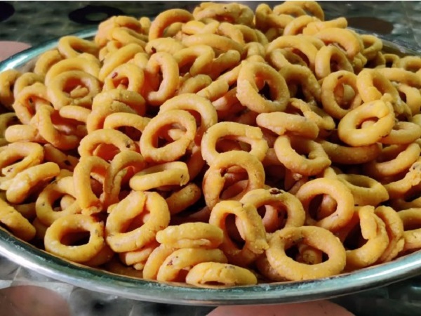 5. చెకోడీ