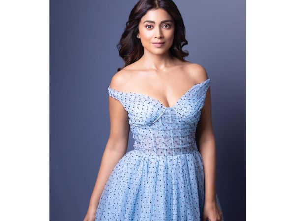 Ravishing pics of actress shriya saran