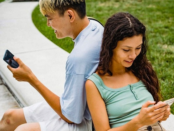 1. కమ్యూనికేషన్ 1. కమ్యూనికేషన్