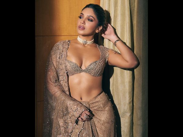 Cine celebrities attended kiara advani and sidharth malhotras reception in mumbai know in Telugu