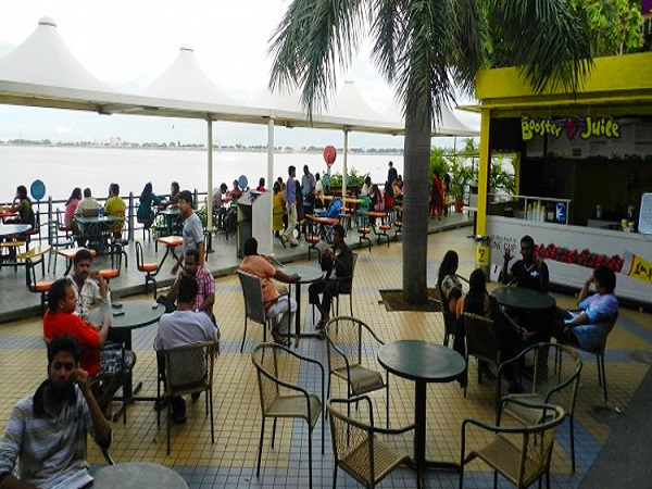 3. ఈట్ స్ట్రీట్