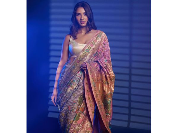 Mesmerizing pics of actress Nikita dutta