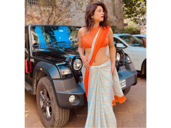 Shraddha das mesmerizing photos with traditional sarees and half sarees
