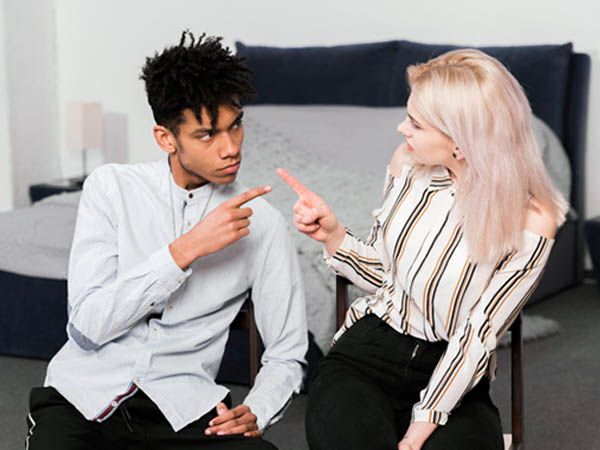 ఇతరుల పట్ల అవిధేయత 