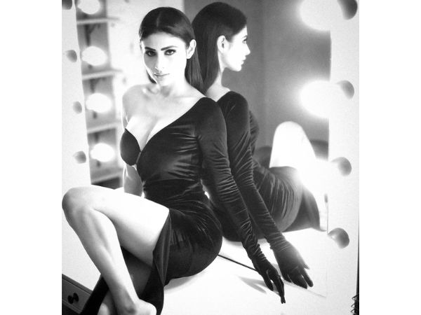 Actress mouni roy glamorous pics in blue and black color outfit