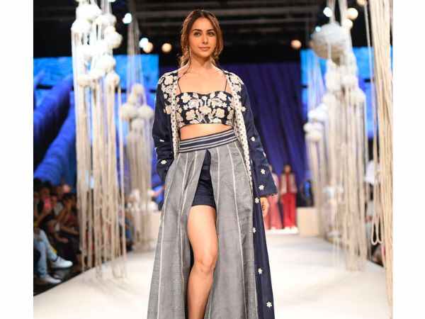 కళ్లు చెదిరే డిజైన్