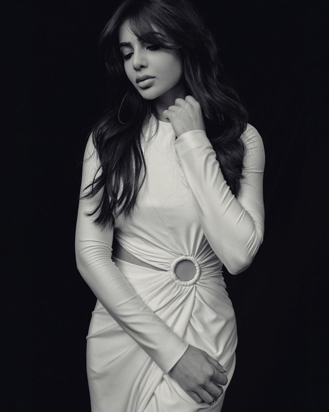 Actress Samantha Ruth Prabhu Glamorous Looks In Stylish Wear