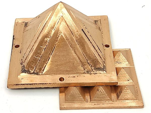 పిరమిడ్: