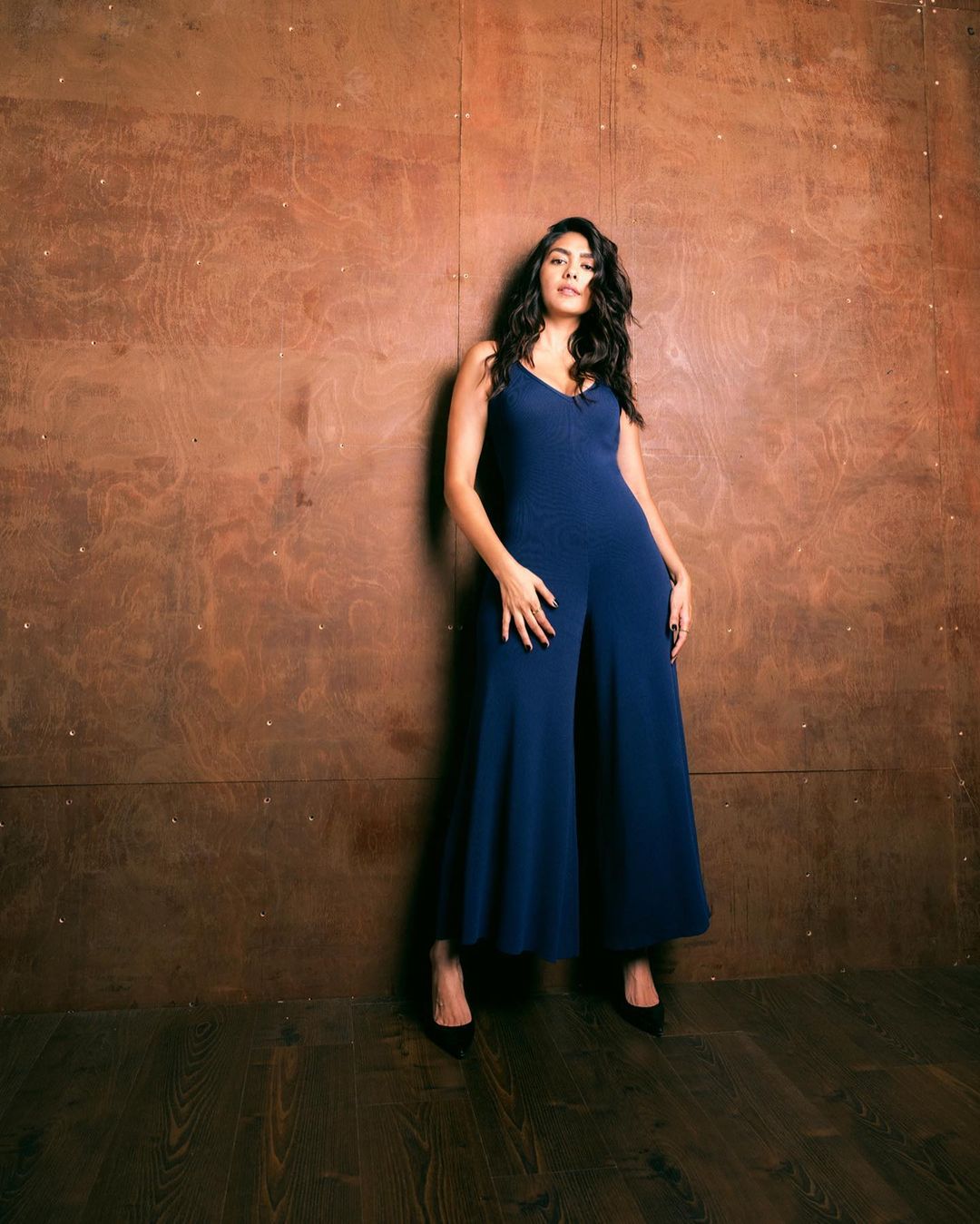 Actress Mrunal Thakur Stunning Photos In Blue Color Jumpsuit