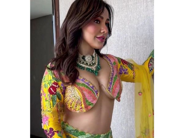 Actress Neha Sharma Ravishing Stills In Bombay Times Fashion Week