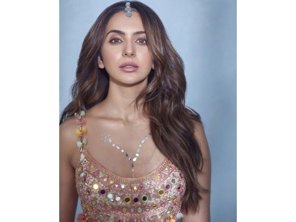 Actress Rakul Preet Singh Ravishing Stills In Lehenga