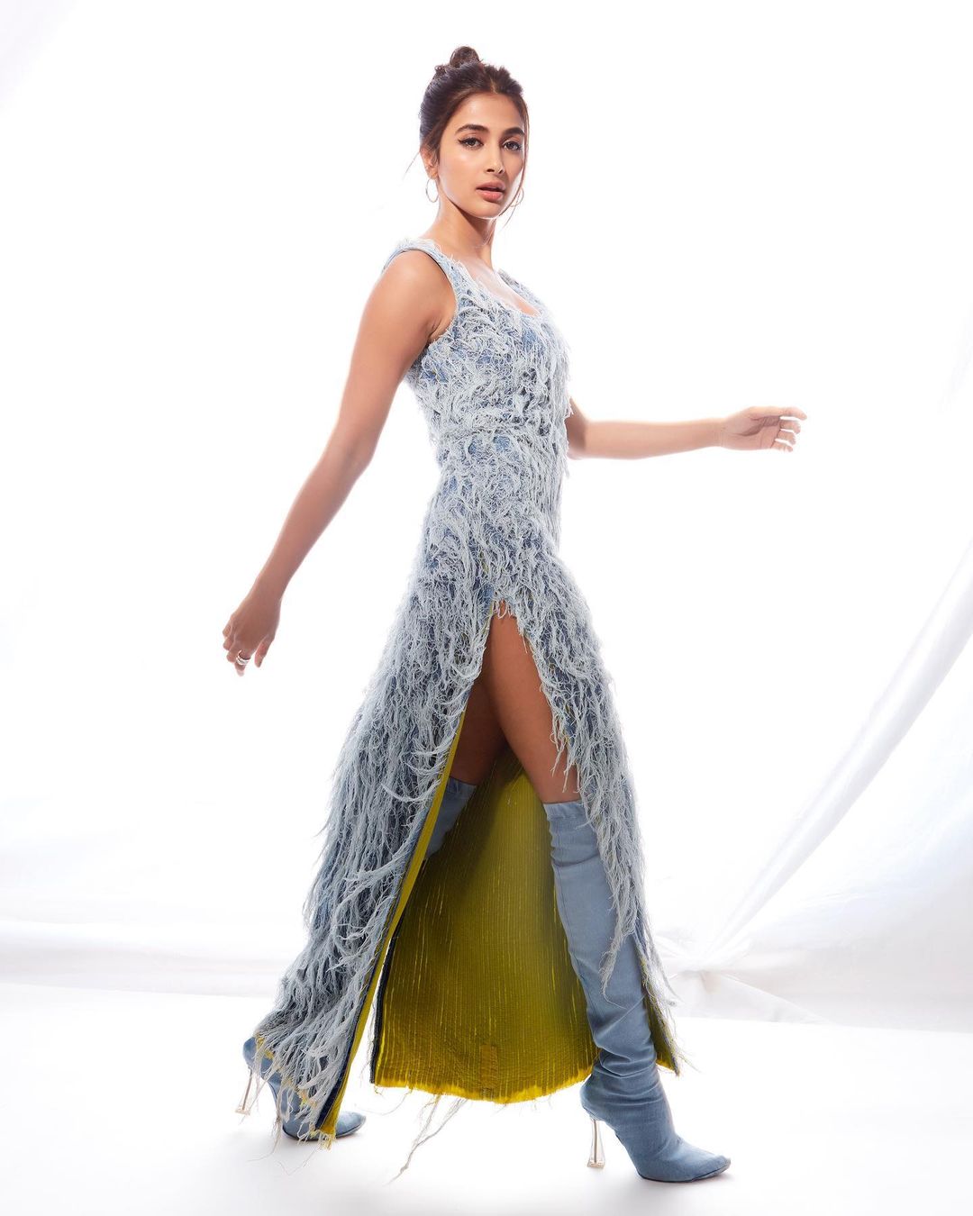 Actress Pooja Hegde Glamorous Photos In Trendy Outfit
