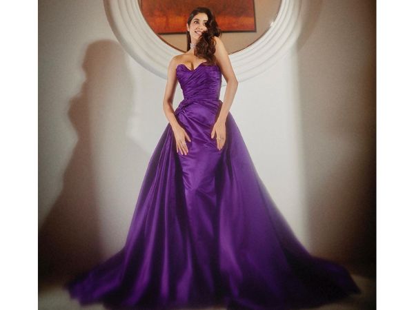Actress Janhvi Kapoor Glamorous Stills In Voilet Color Outfit