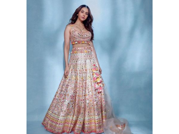 Actress Rakul Preet Singh Ravishing Stills In Lehenga
