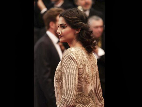 Cannes Flashback: Aishwarya Rai and Sonam Kapoor will always be the Queens of the red carpet at Cannes Filmfestival