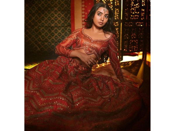 Actress Shivathmika Rajashekar Glamorous Looks In Lehegna