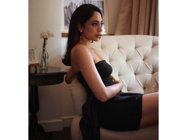 Actress Sobhita Dhulipala Glamorous Stills In Black Dress