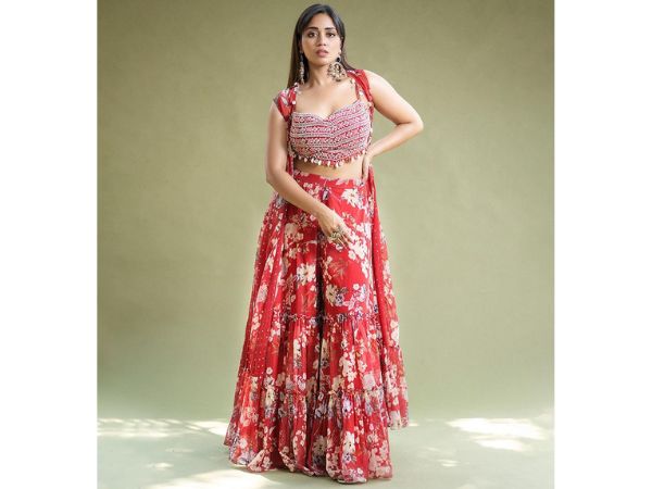 Actress Nivetha Pethuraj Beautiful Stills In Red Lehenga