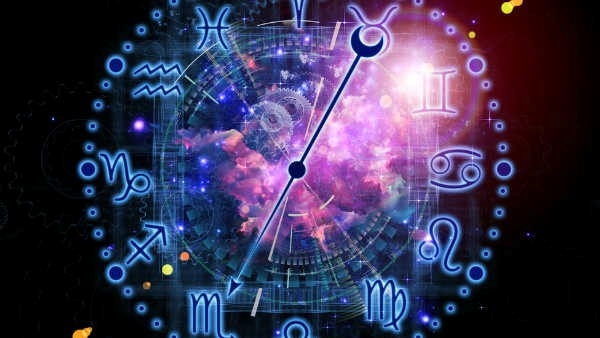 Top 5 Zodiac signs that are very gullible and foolish According to Astrologers in telugu