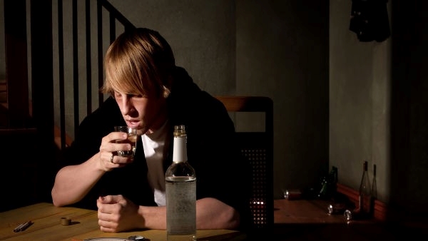 Skin care: Wrinkles In Teenager?Causes and Prevention Tips in Telugu Skin care: Wrinkles In Teenager?Causes and Prevention Tips in Telugu