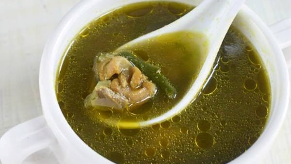 Health Benefits of Drinking Chicken Soup During Monsoon in Telugu