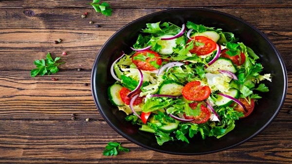 Monsoon Diet : Foods to Eat and Avoid to Stay fit and Healthy in telugu Monsoon Diet : Foods to Eat and Avoid to Stay fit and Healthy in telugu