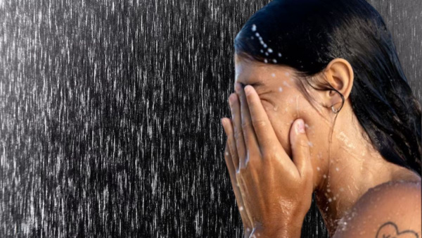 Health Benefits Of Rain Water Bath During Monsoon Know In Telugu