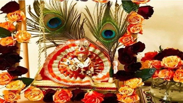 Janmashtami 2023: Things to Offer to Shri Krishna on Krishna Jayanthi in Telugu