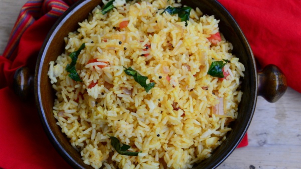 Garlic Rice Recipe: Learn how to make Garlic Rice in Telugu