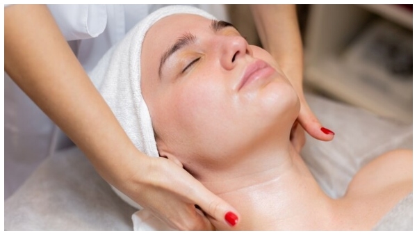 Face Massage For Glowing Skin Face Massage For Glowing Skin