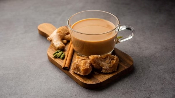 Jaggery Tea In Winters