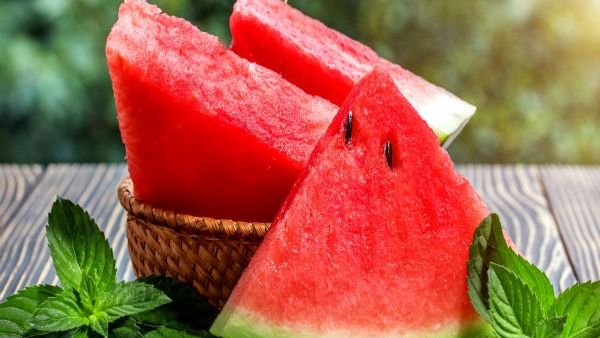 eating watermelon on empty stomach good or bad eating watermelon on empty stomach good or bad