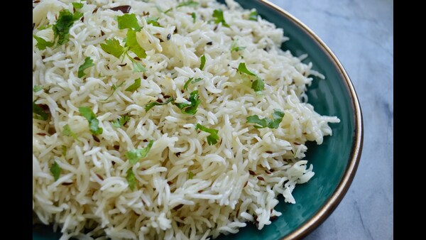 how-to-make-tasty-restaurant-style-jeera-rice-at-home-in-telugu
