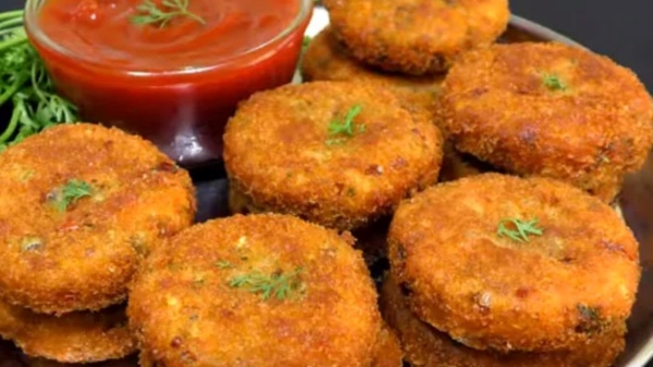 Aloo Kabab crunchy crunchy with evening tea and coffee