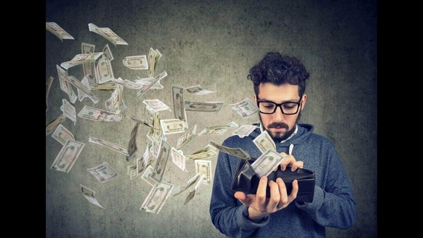 by-doing-this-pooja-you-can-get-rid-of-debts-and-financial-problems-according-to-hindu-sastra