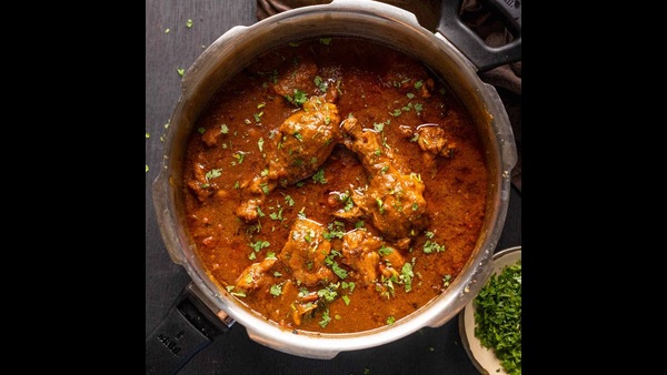 how-to-make-special-chicken-curry-recipe-at-home-in-telugu