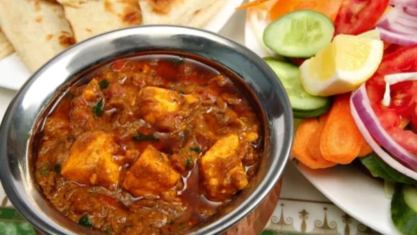 Dinner Special Paneer Gravy for Chapati Dinner Special Paneer Gravy for Chapati
