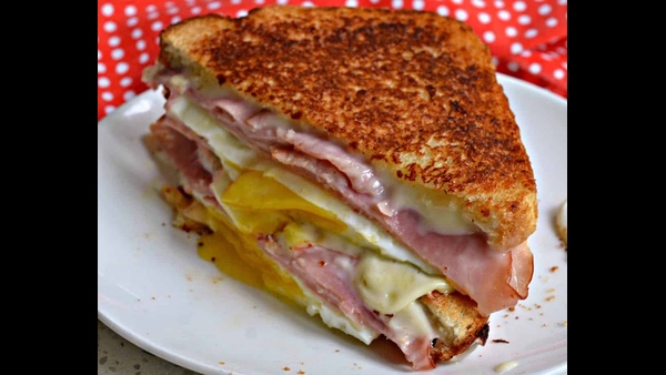 how-to-make-egg-sandwich-recipe-at-home-in-telugu