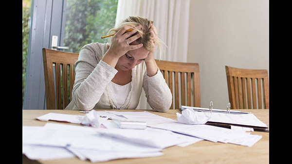 by-doing-this-pooja-you-can-get-rid-of-debts-and-financial-problems-according-to-hindu-sastra