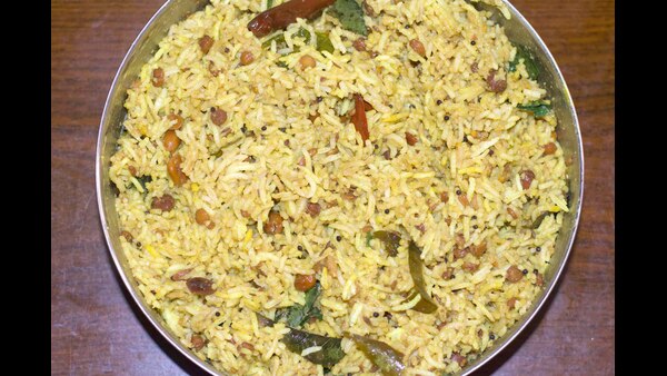 how-to-make-gongura-pulihora-recipe-in-telugu