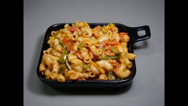 how-to-make-masala-pasta-recipe-at-home-in-telugu