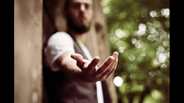 dont-ask-any-type-of-help-from-these-people-according-to-hindu-sastra-orelse-will-face-problems