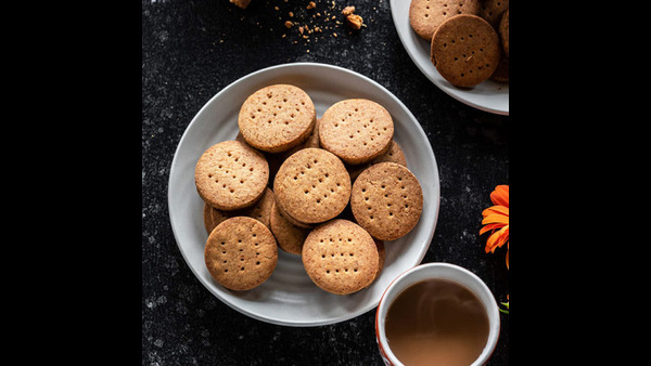how-to-make-wheat-flour-biscuits-at-home-in-telugu