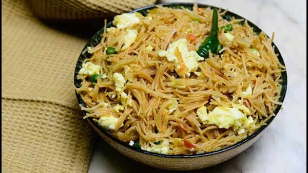 How to make egg semiya recipe at home