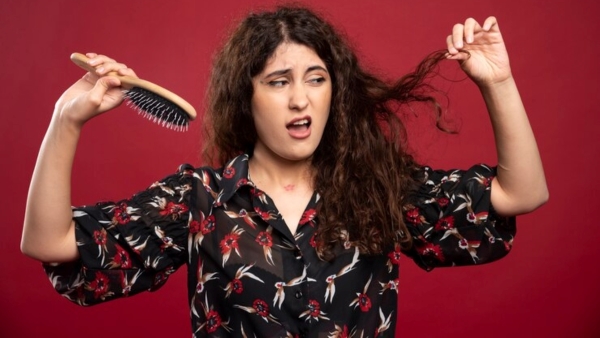 Reasons for Hair Fall in Monsoon