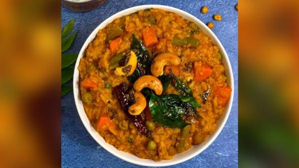 how-to-make-bisi-bele-bath-recipe-at-home-in-telugu